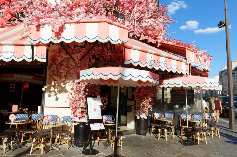 famous french cafes